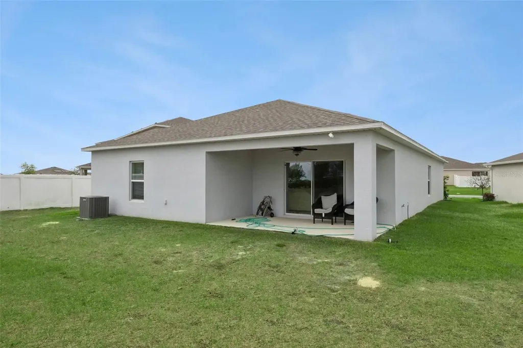 1099 Calico Pointe Circle Groveland FL 34736