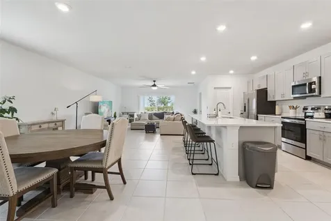 1099 Calico Pointe Circle Groveland FL 34736