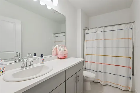 1099 Calico Pointe Circle Groveland FL 34736