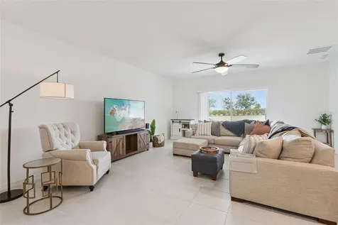 1099 Calico Pointe Circle Groveland FL 34736