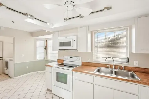 7145 Bright Creek Drive Sarasota FL 34231