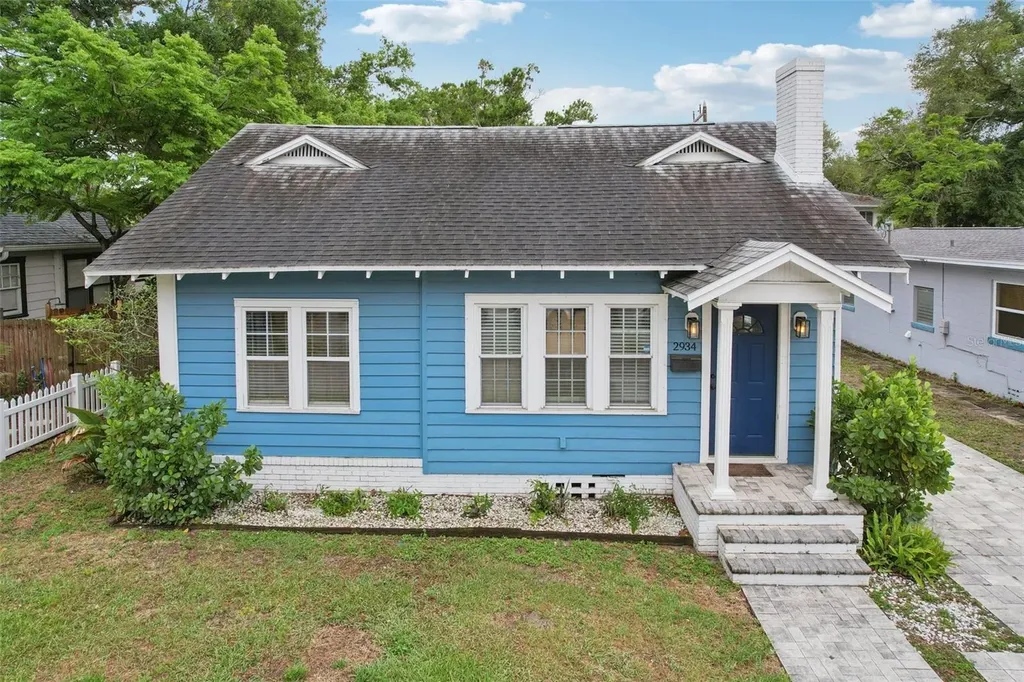 2934 6th Avenue N St Petersburg FL 33713