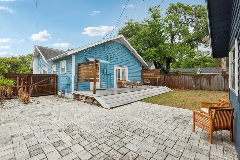 2934 6th Avenue N St Petersburg FL 33713