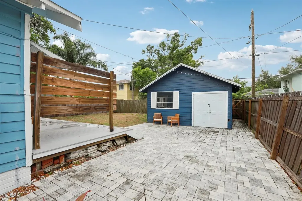 2934 6th Avenue N St Petersburg FL 33713