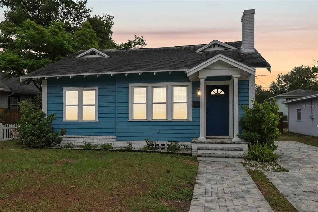 2934 6th Avenue N St Petersburg FL 33713