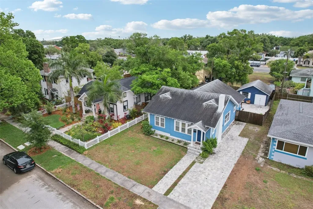 2934 6th Avenue N St Petersburg FL 33713