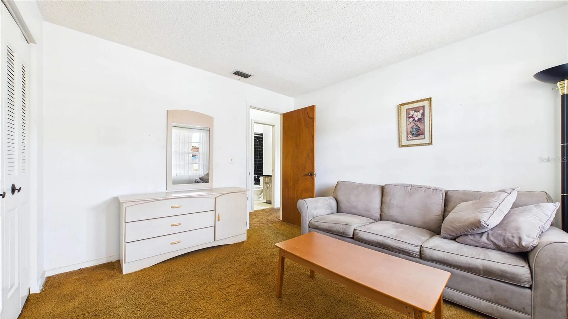 711 Regent Circle S Brandon FL 33511