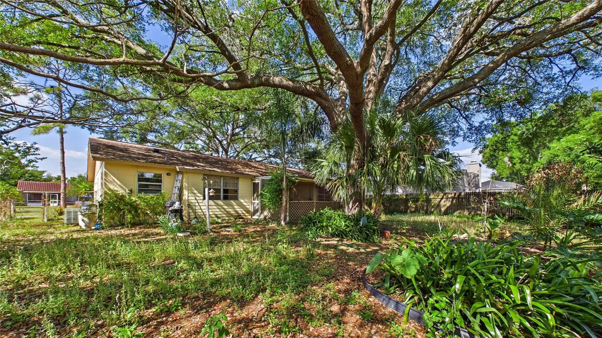 711 Regent Circle S Brandon FL 33511