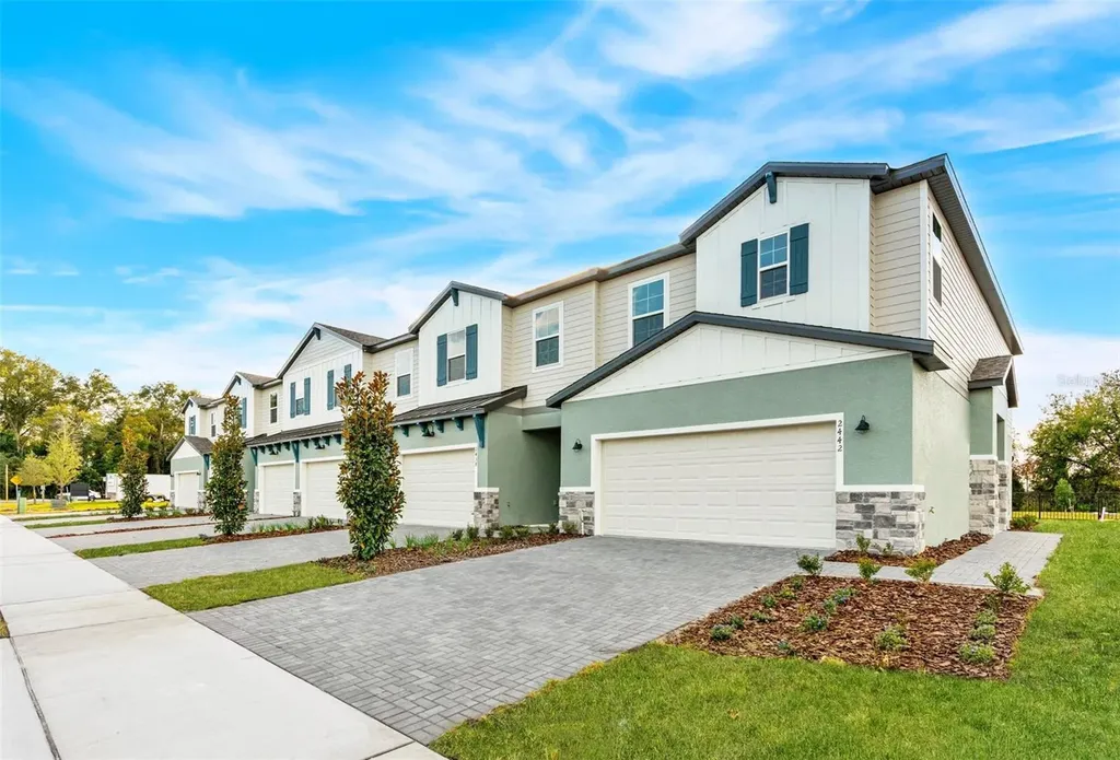 1129 Orange Trailside Way Ocoee FL 34761