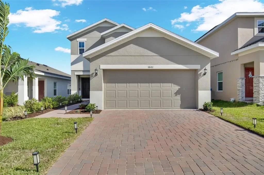 1601 Swan Swim Drive Davenport FL 33837