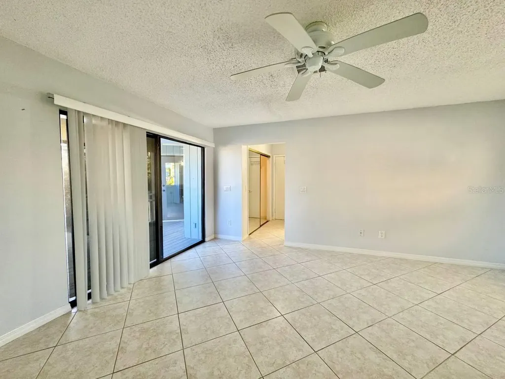 4112 Beach Drive SE St Petersburg FL 33705