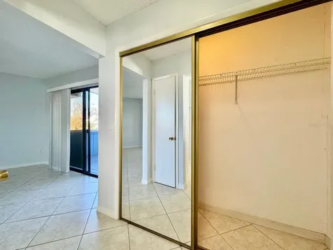 4112 Beach Drive SE St Petersburg FL 33705