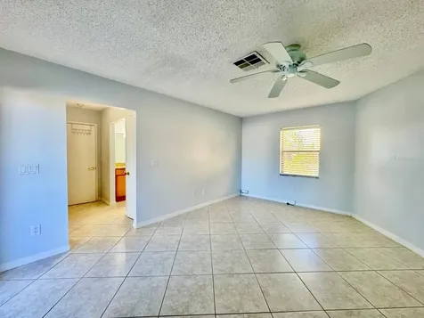 4112 Beach Drive SE St Petersburg FL 33705