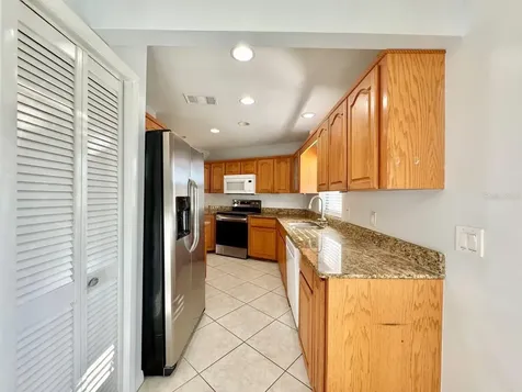 4112 Beach Drive SE St Petersburg FL 33705