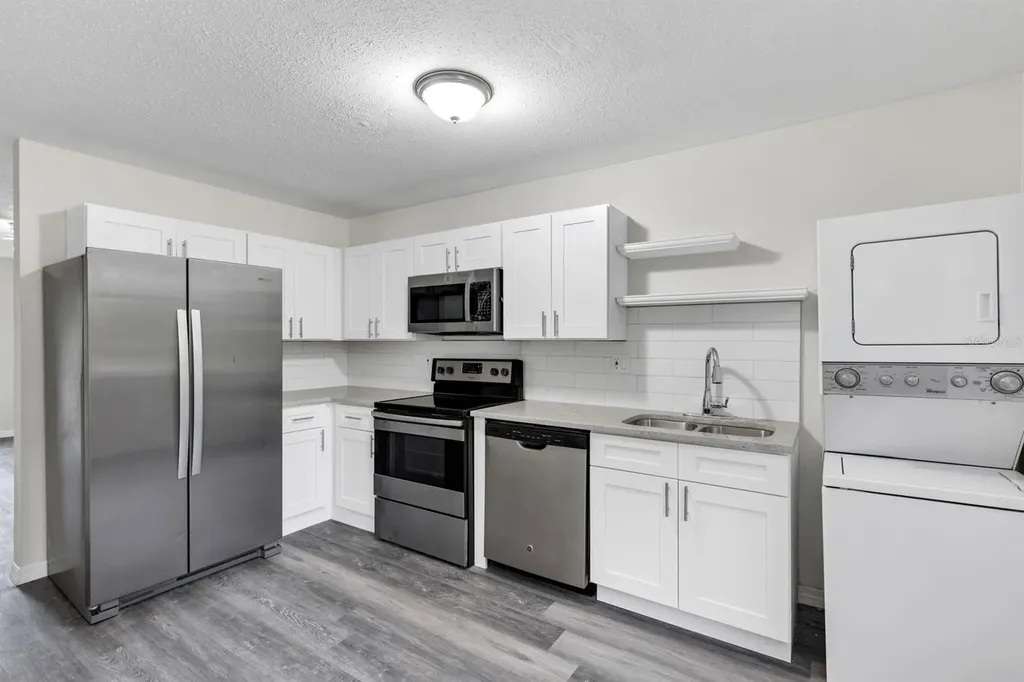 751 Bellevue Daytona Beach FL 32114