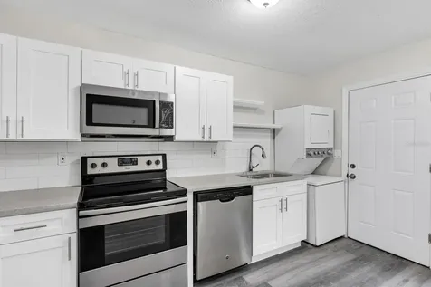 751 Bellevue Daytona Beach FL 32114