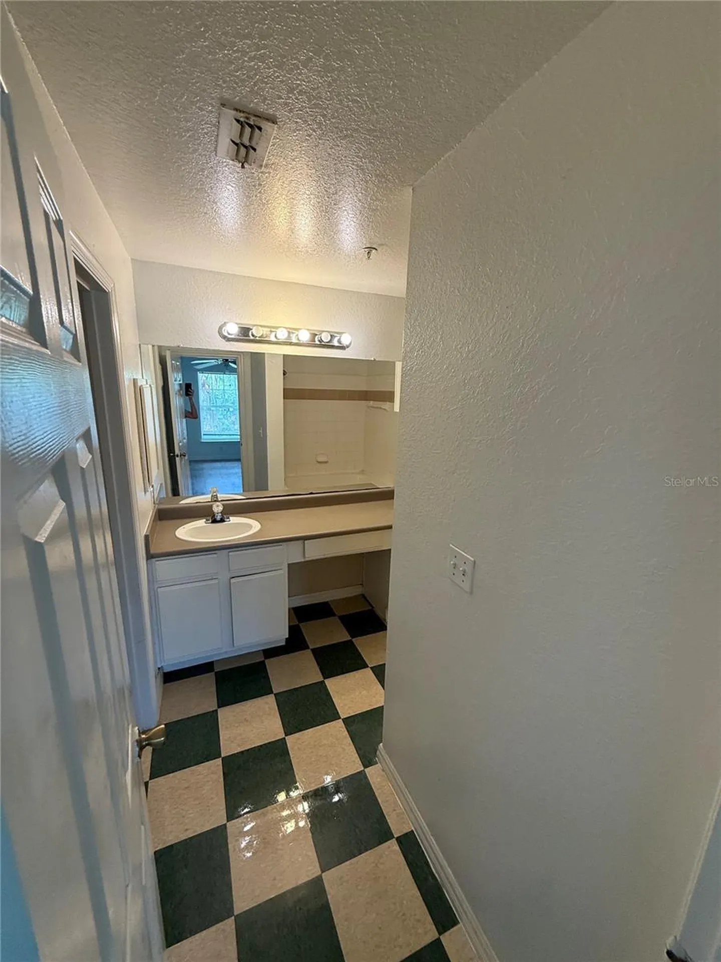 3712 Castle Pines Lane Orlando FL 32839