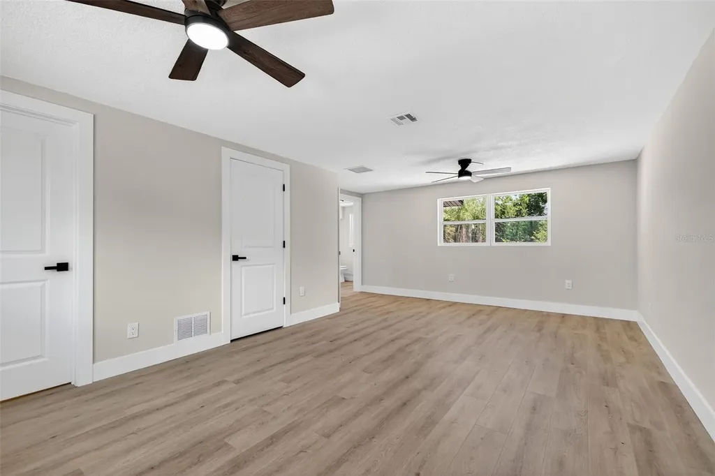 2207 Hennesen Drive Clearwater FL 33764