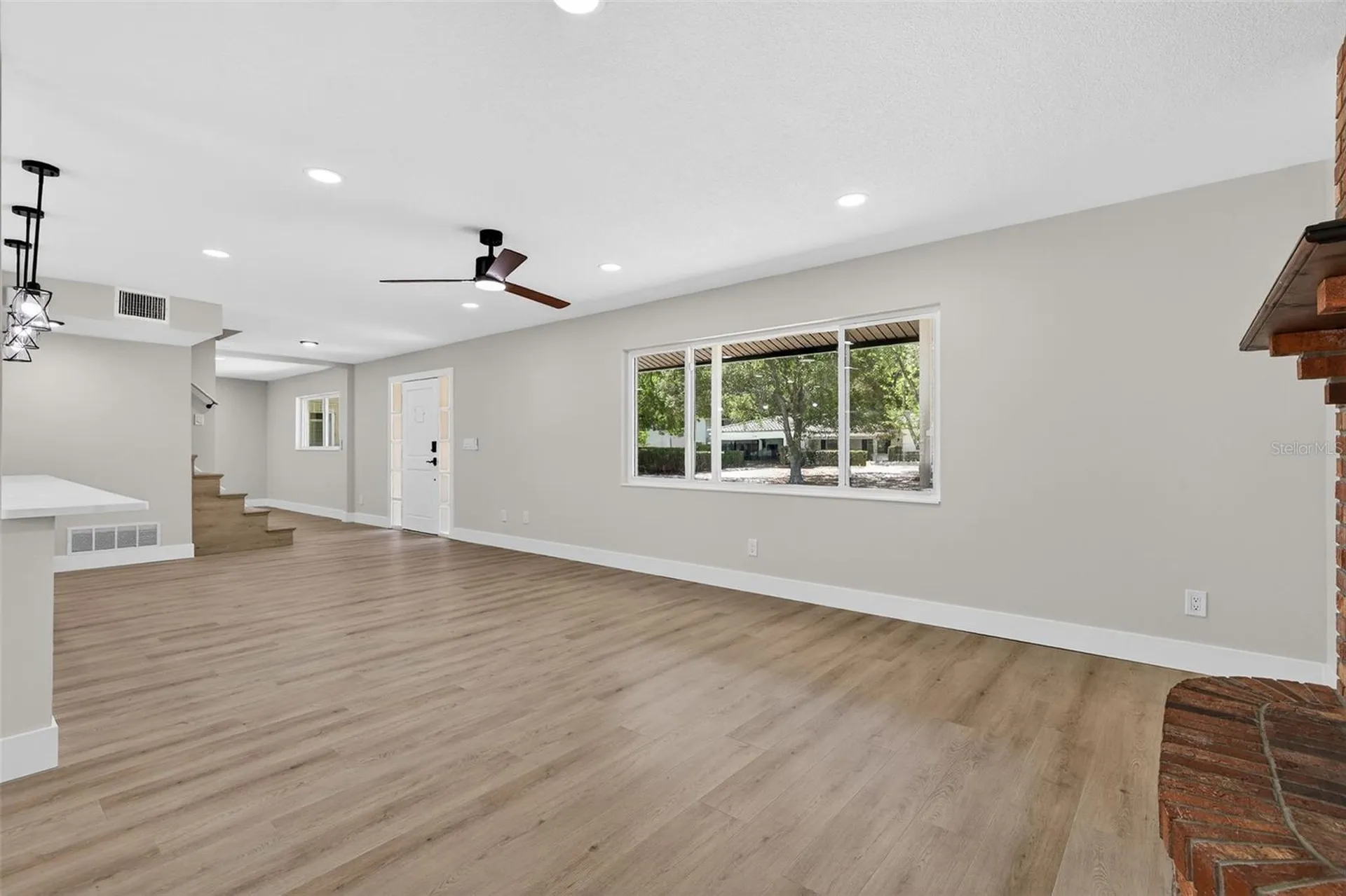 2207 Hennesen Drive Clearwater FL 33764
