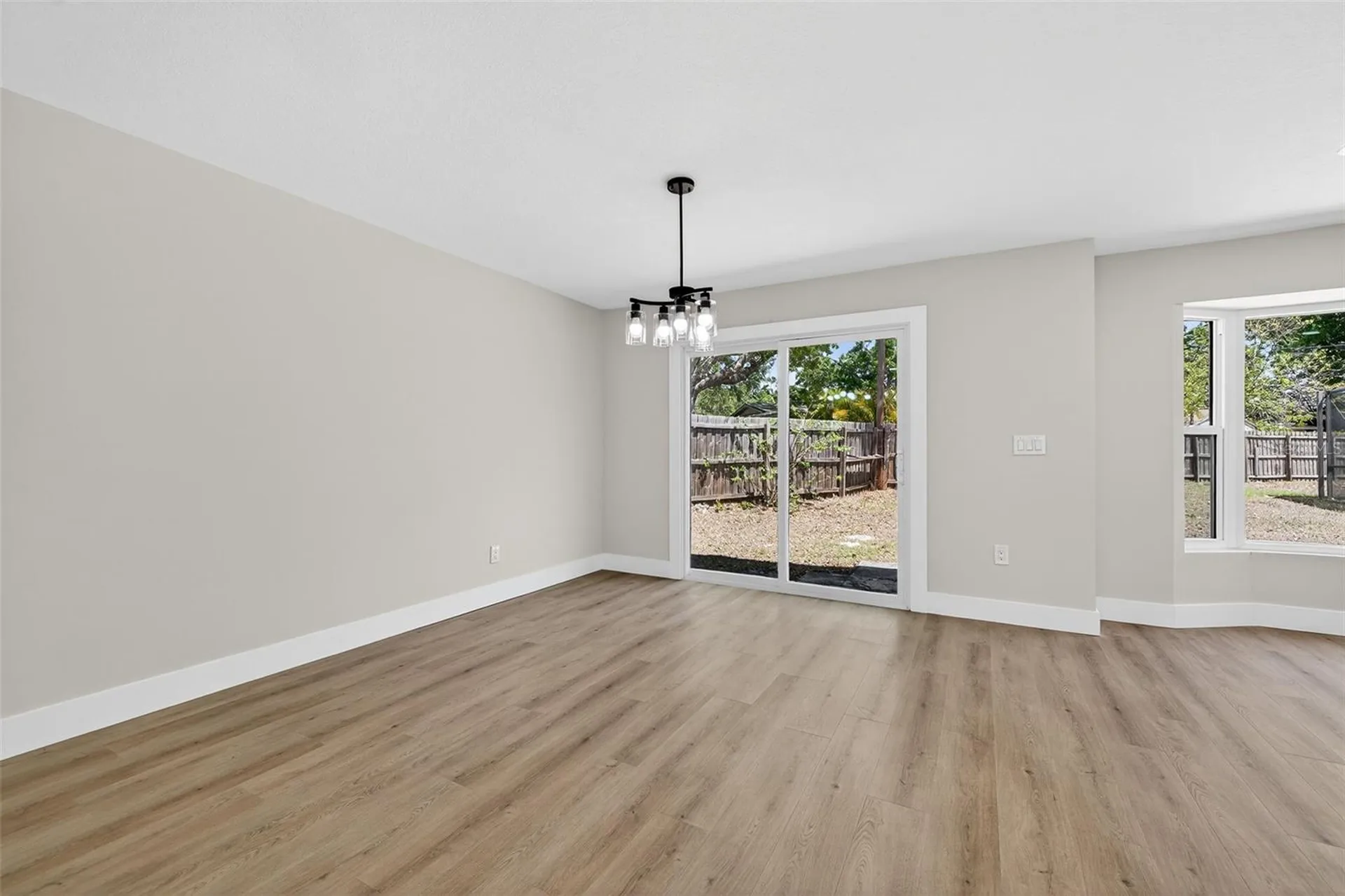 2207 Hennesen Drive Clearwater FL 33764