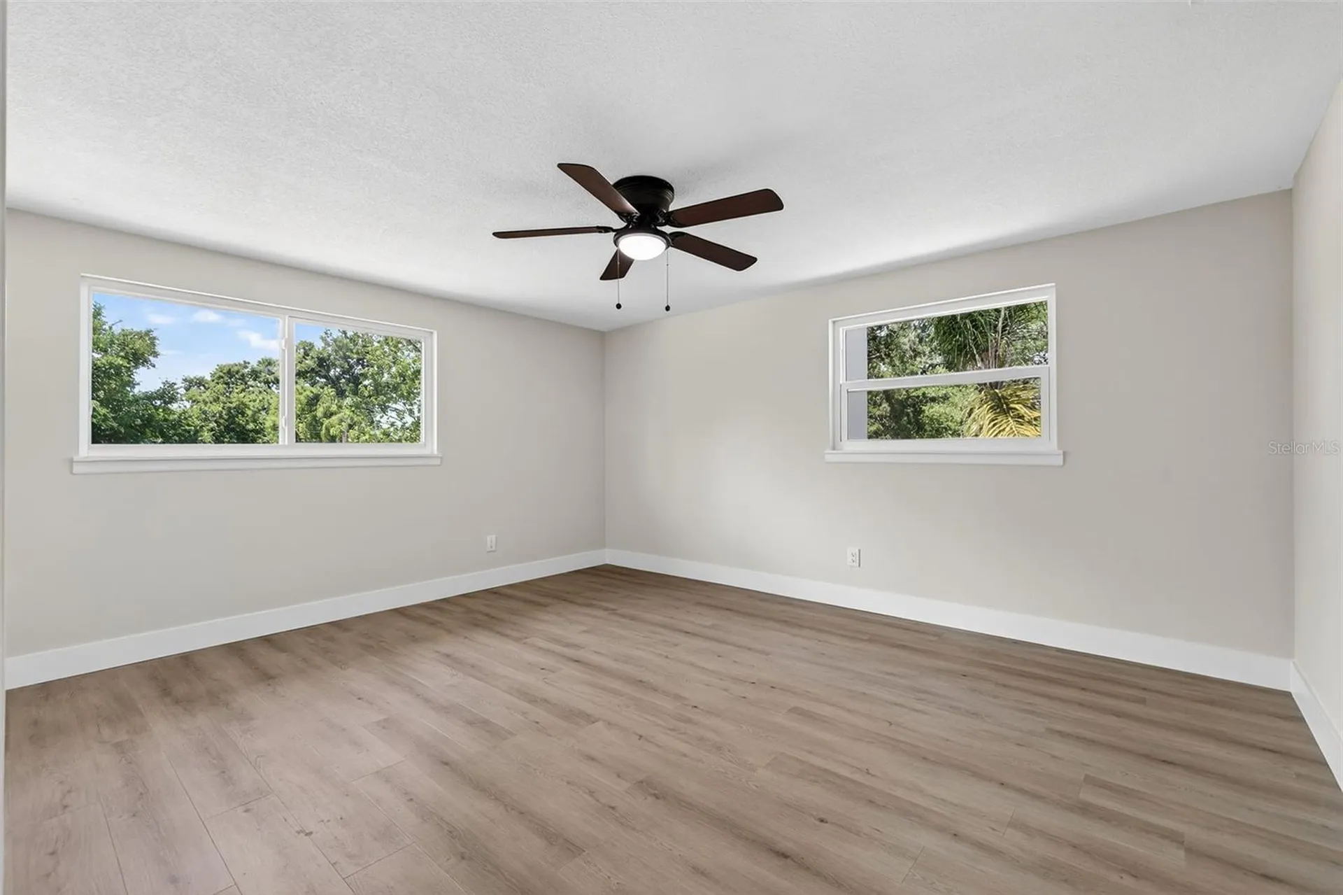 2207 Hennesen Drive Clearwater FL 33764