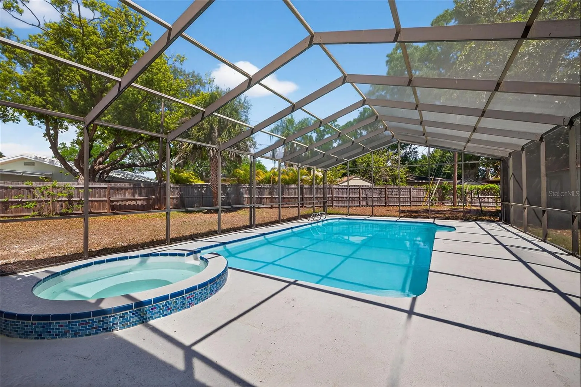 2207 Hennesen Drive Clearwater FL 33764