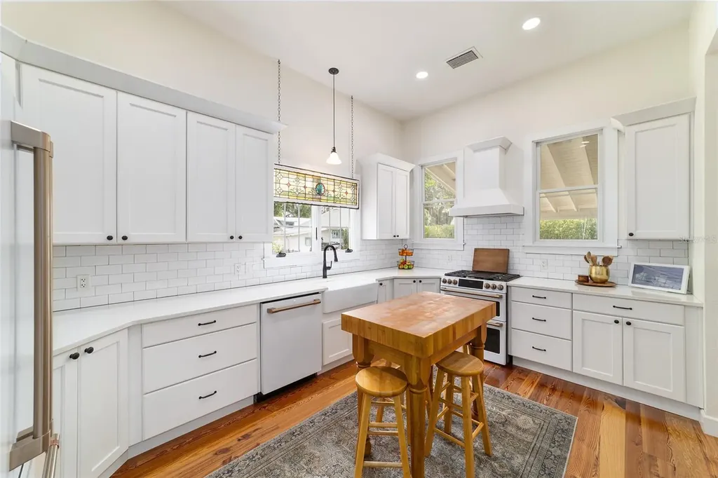 605 SE Tuscawilla Avenue Ocala FL 34471