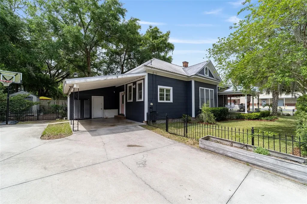 605 SE Tuscawilla Avenue Ocala FL 34471