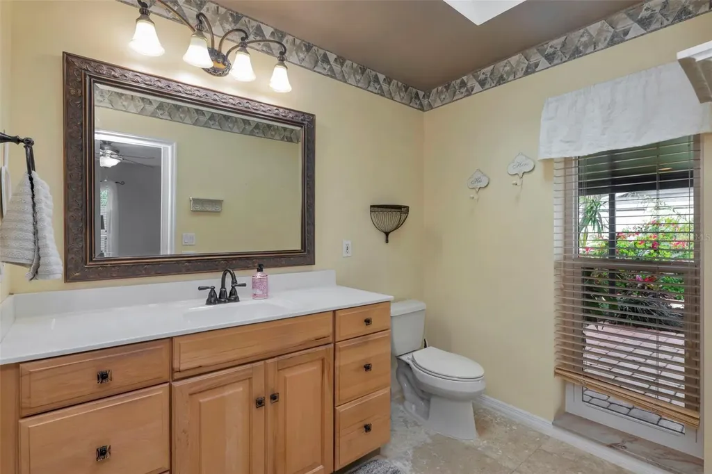 8233 Forest Circle Seminole FL 33776