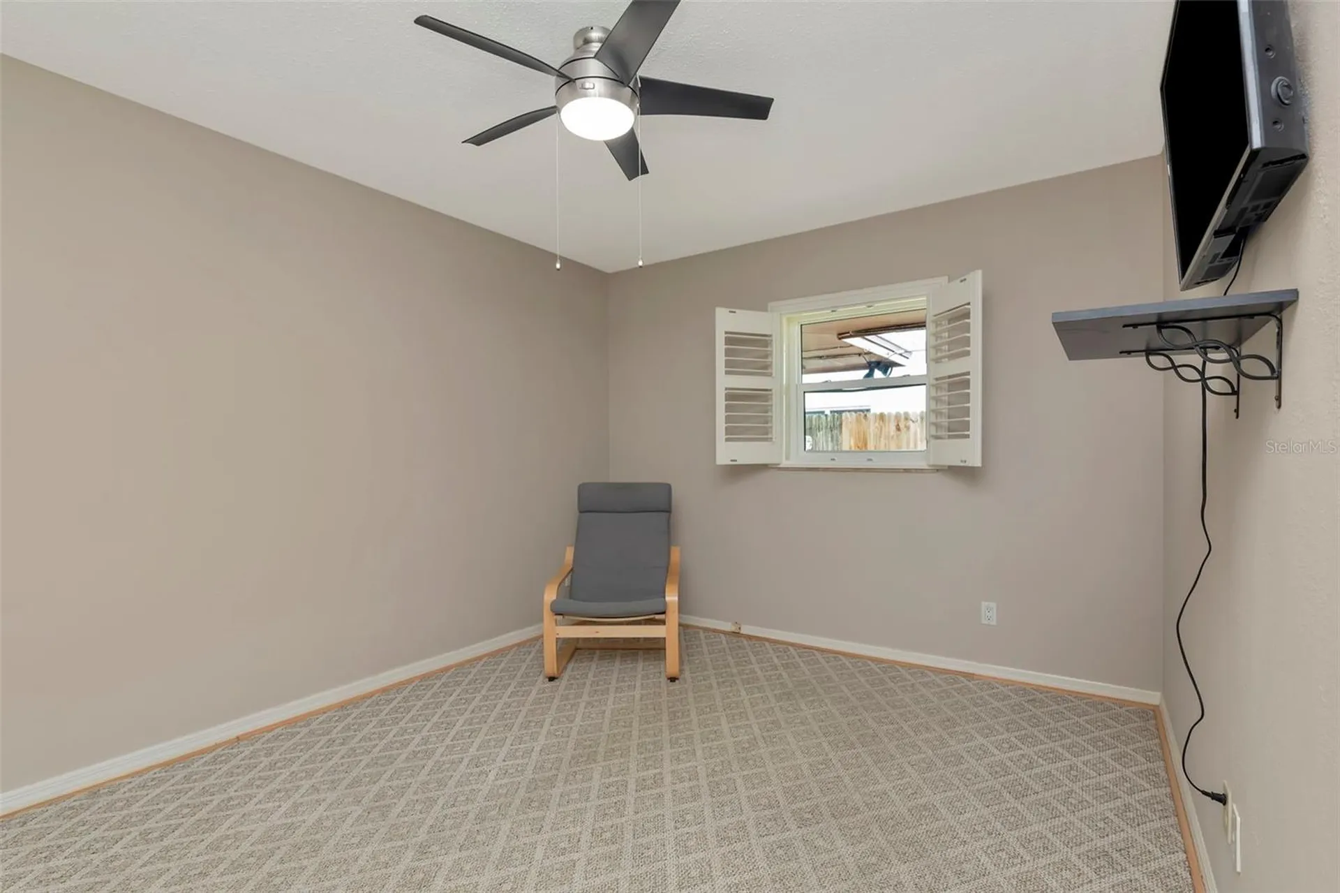 8233 Forest Circle Seminole FL 33776