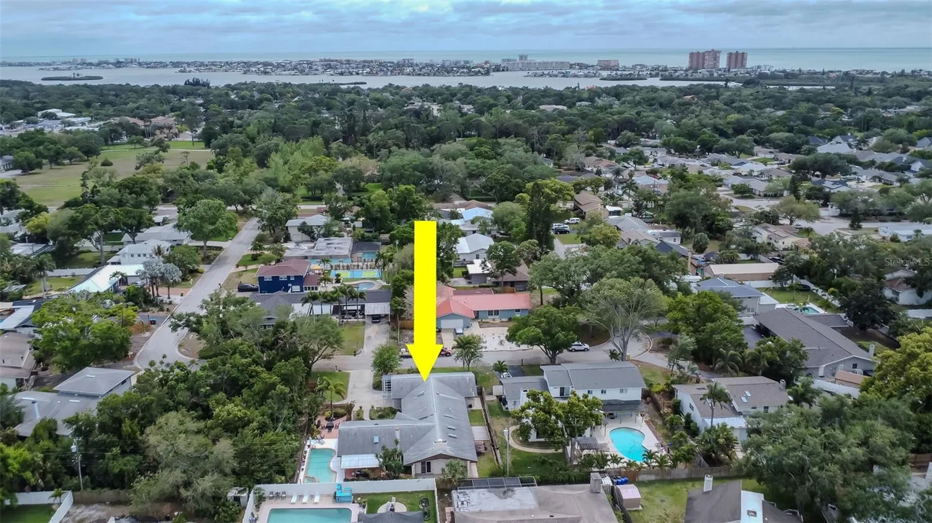 8233 Forest Circle Seminole FL 33776