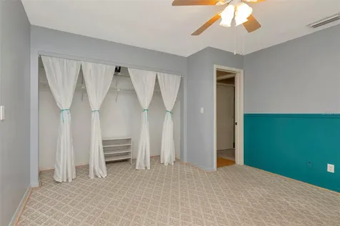 8233 Forest Circle Seminole FL 33776