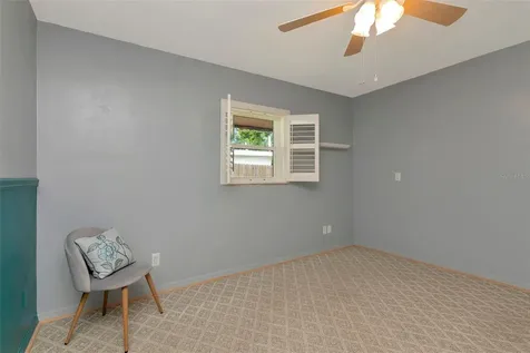 8233 Forest Circle Seminole FL 33776