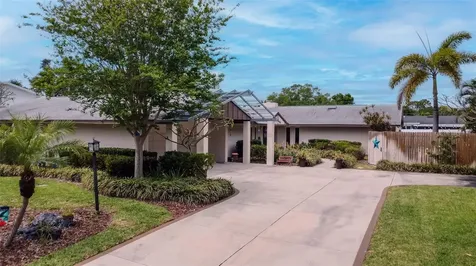 8233 Forest Circle Seminole FL 33776
