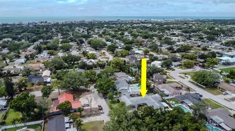 8233 Forest Circle Seminole FL 33776