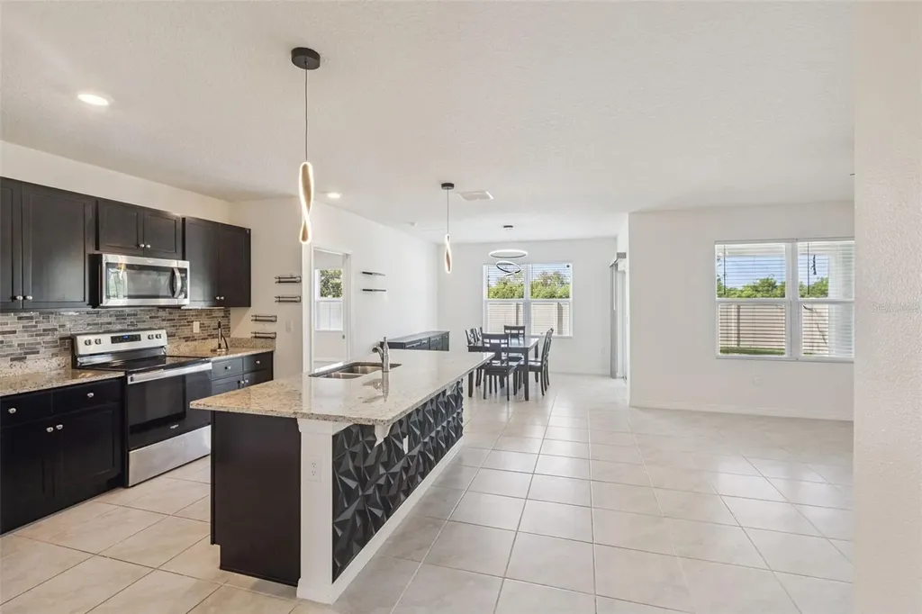544 Park Place Boulevard Davenport FL 33837