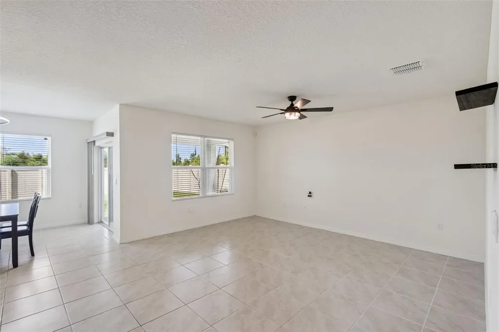 544 Park Place Boulevard Davenport FL 33837