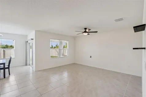 544 Park Place Boulevard Davenport FL 33837