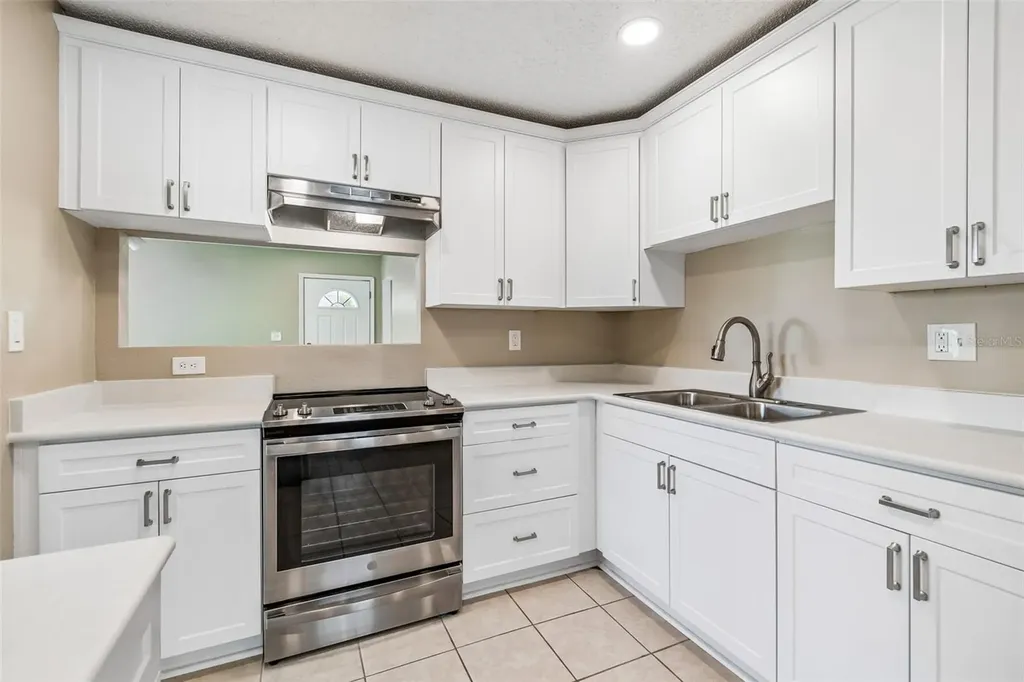 209 Genet Court Sun City Center FL 33573