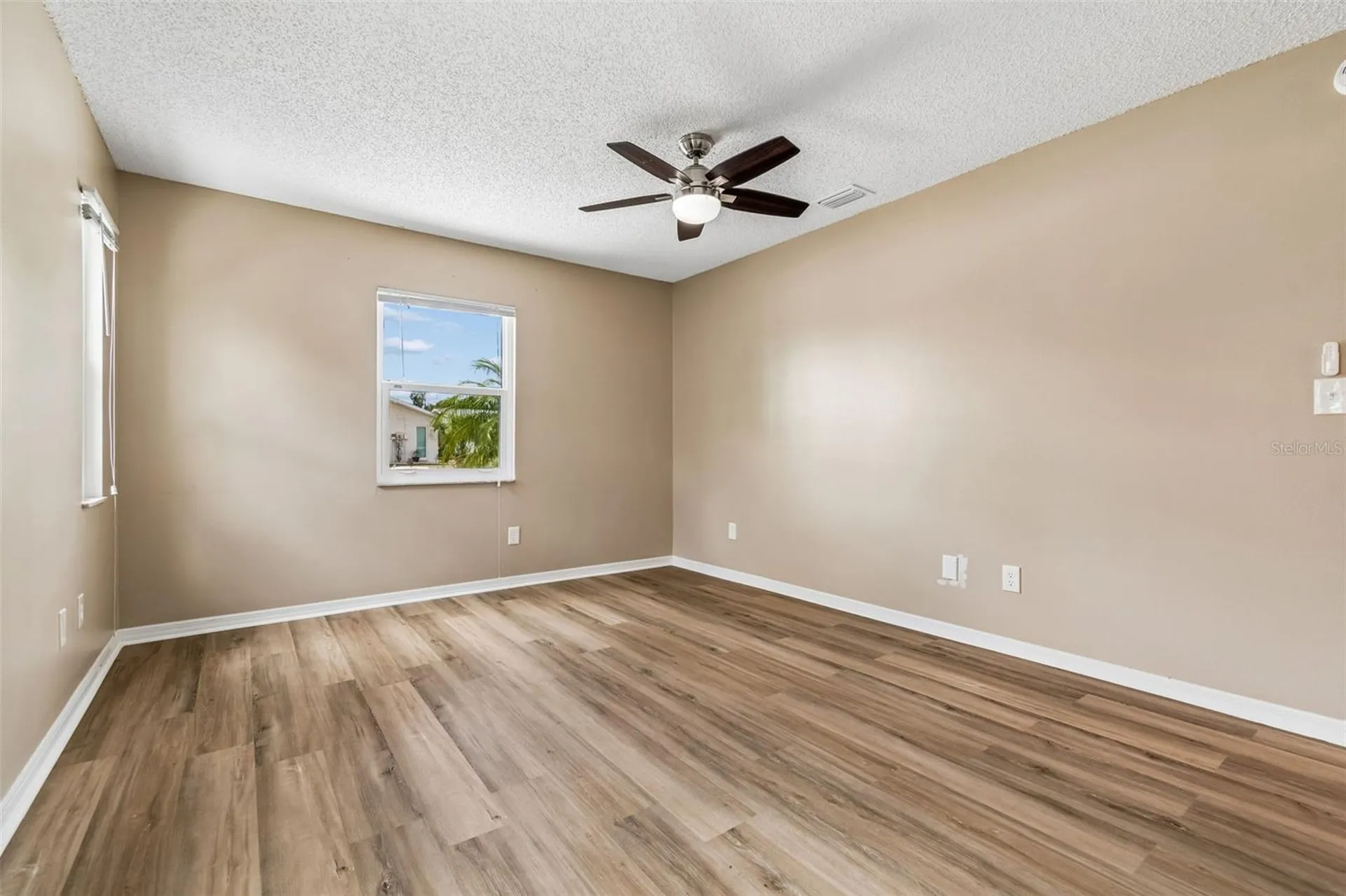 209 Genet Court Sun City Center FL 33573