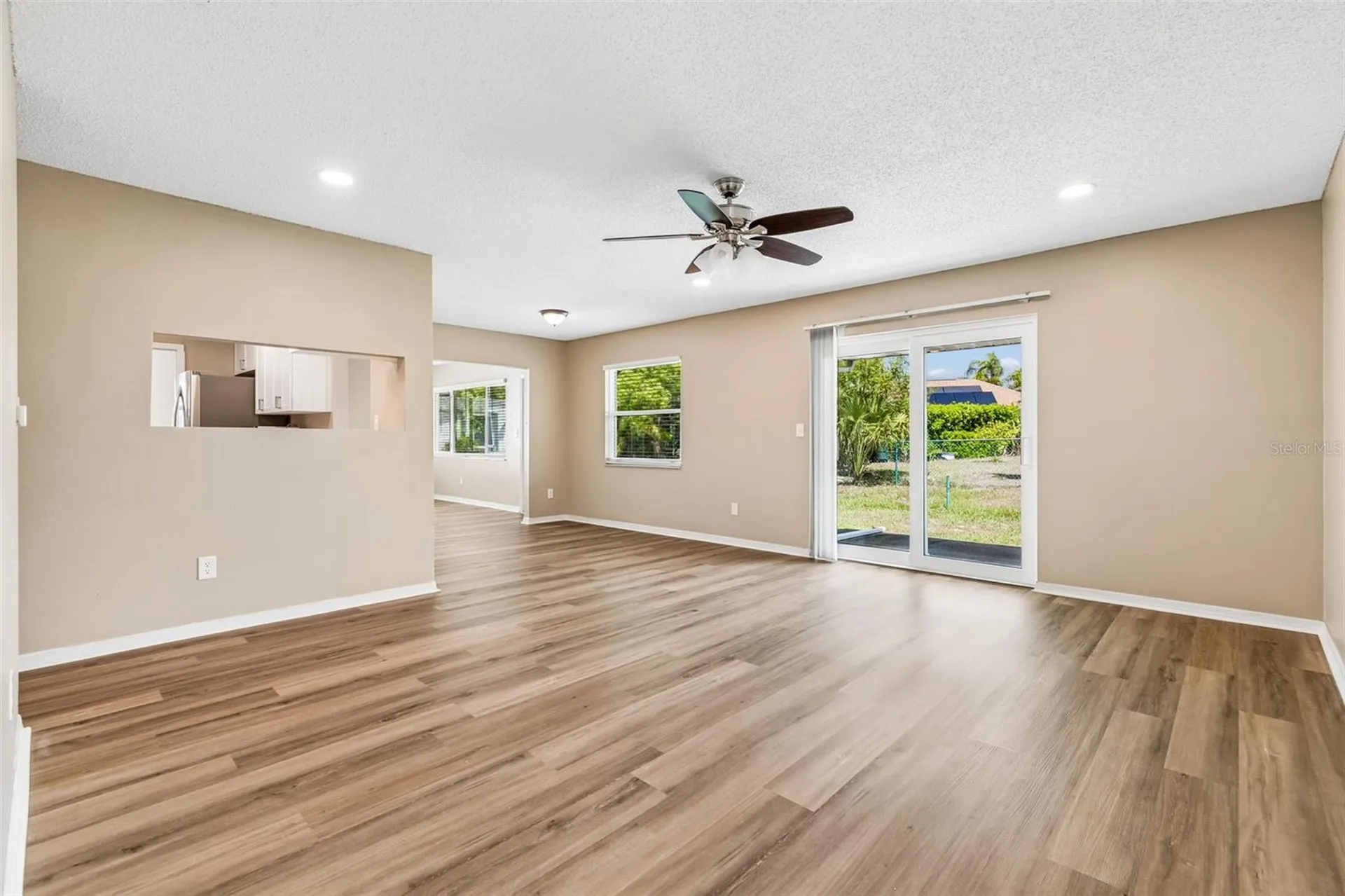 209 Genet Court Sun City Center FL 33573