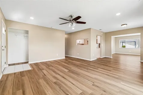 209 Genet Court Sun City Center FL 33573
