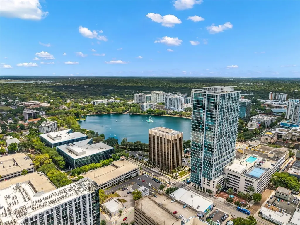 150 E Robinson Street Orlando FL 32801