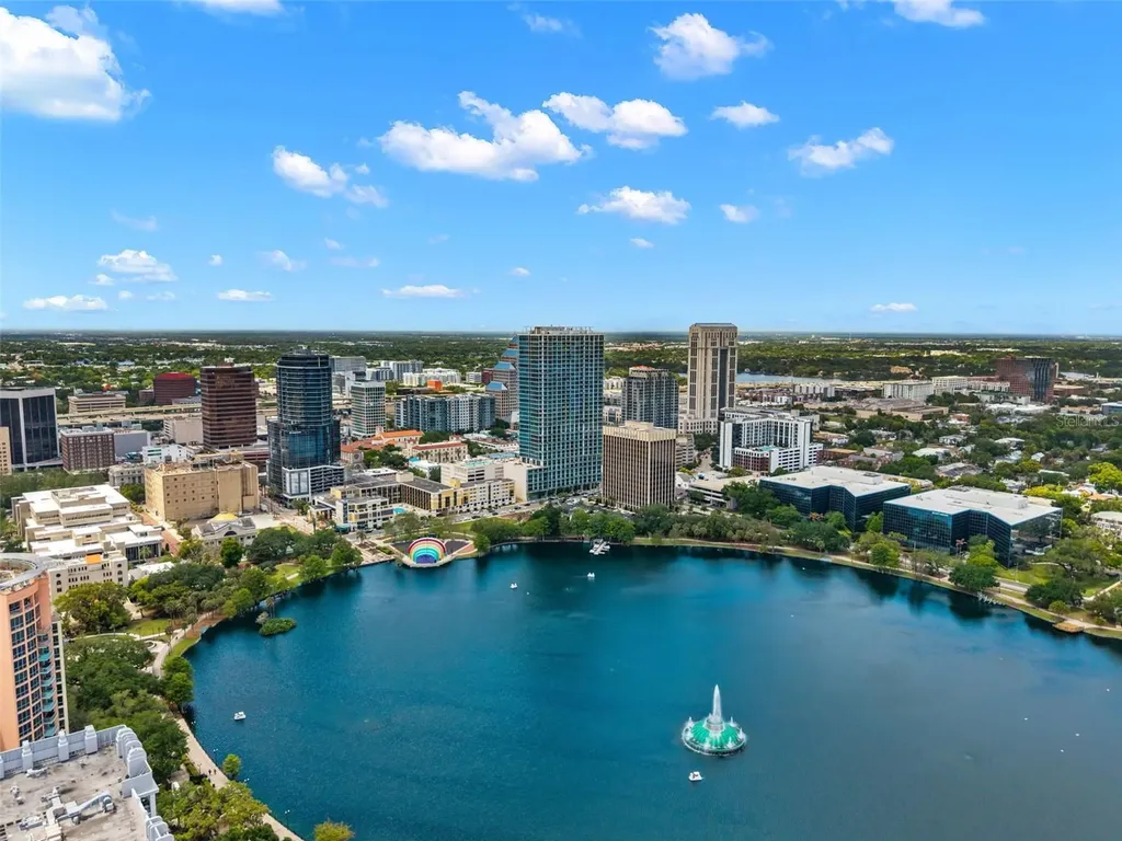 150 E Robinson Street Orlando FL 32801