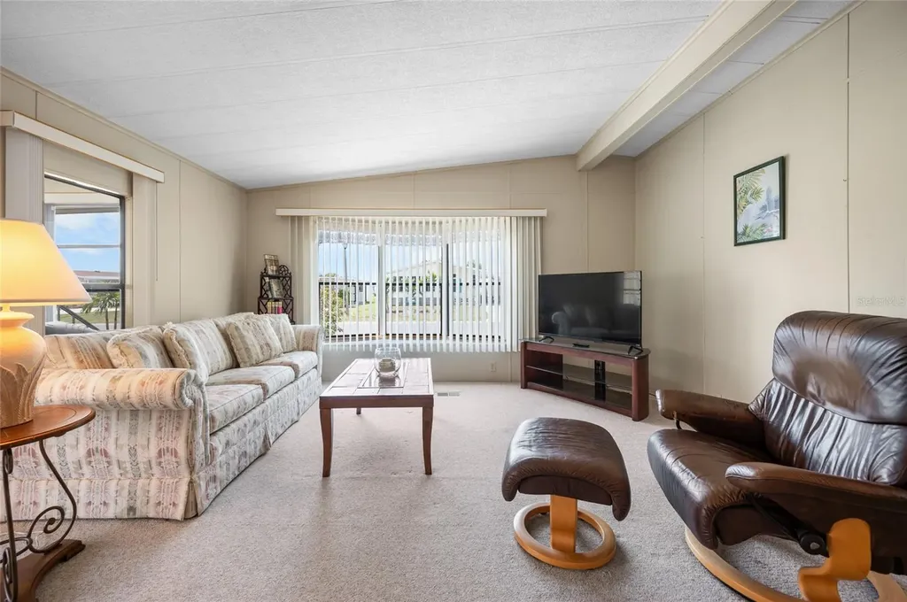 6162 Redwing Avenue Englewood FL 34224
