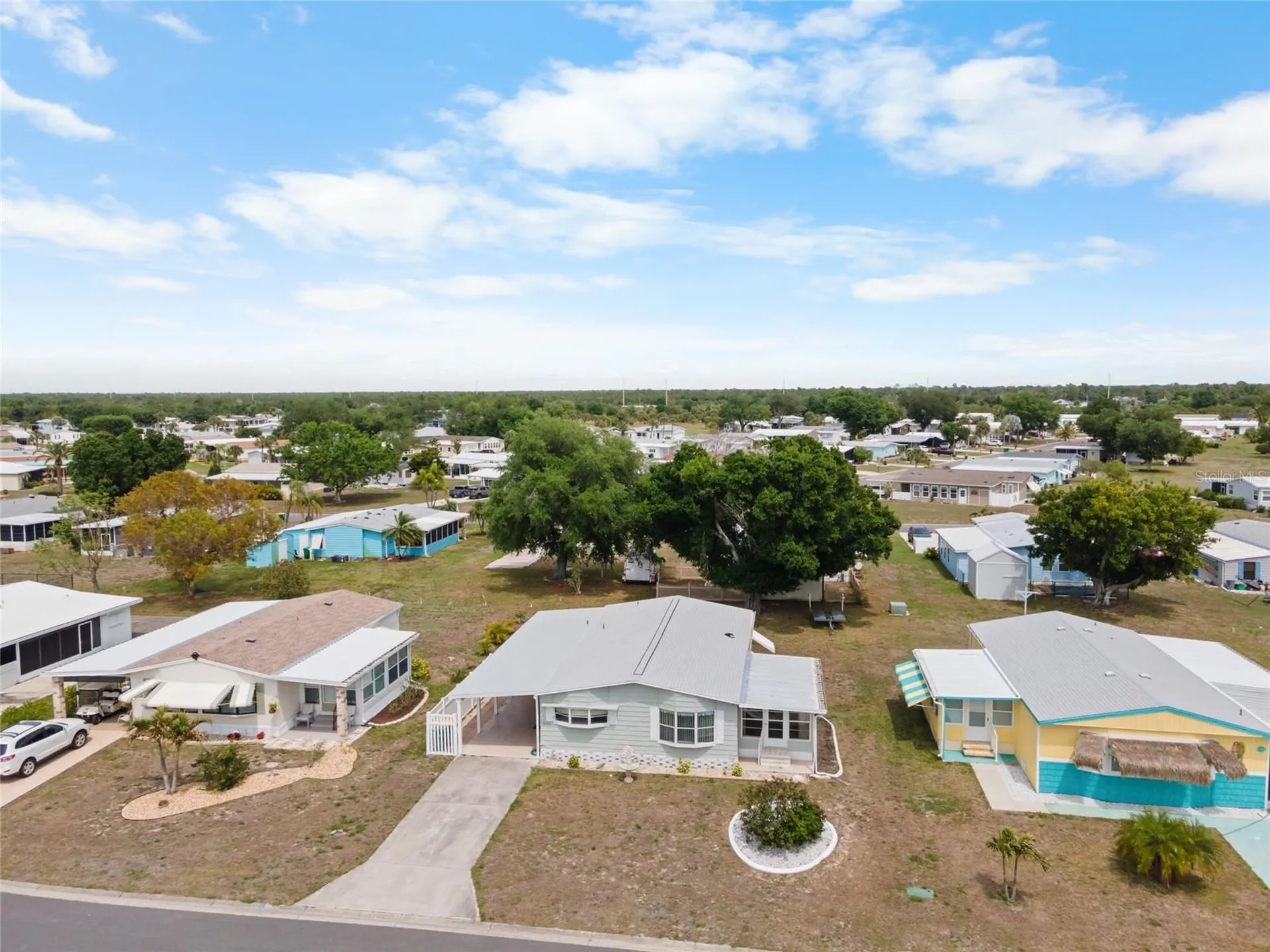 6162 Redwing Avenue Englewood FL 34224