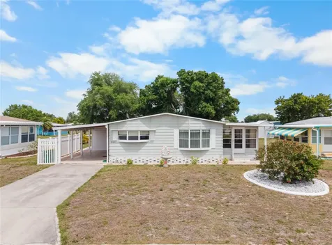 6162 Redwing Avenue Englewood FL 34224