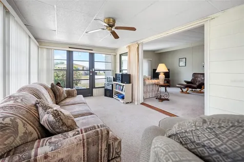 6162 Redwing Avenue Englewood FL 34224