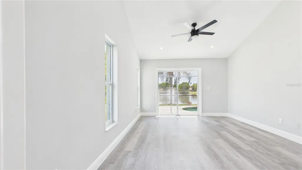 8609 Boysenberry Drive Tampa FL 33635