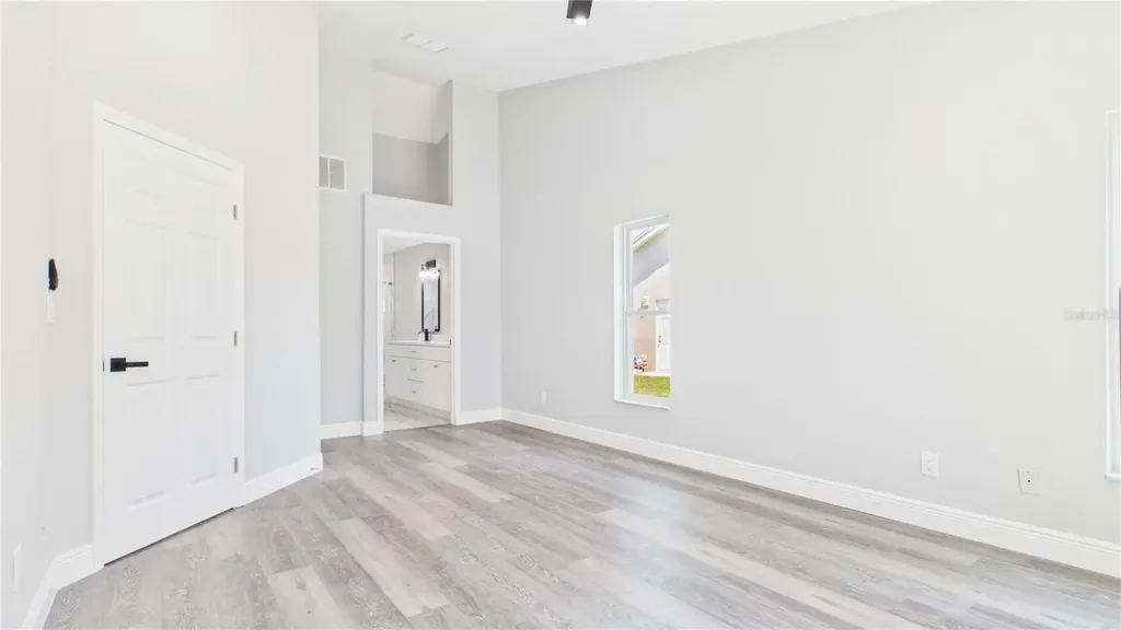 8609 Boysenberry Drive Tampa FL 33635